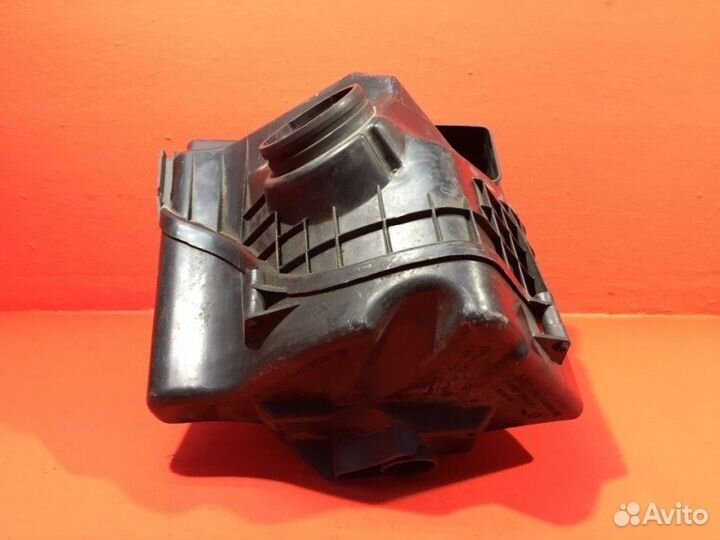 Корпус воздушного фильтра Bmw 3 E90 N46B20B 2008