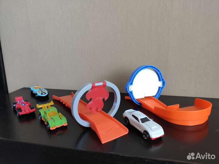 Машинки hot wheels из McDonalds