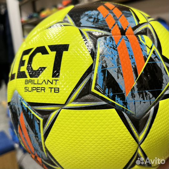 Футбольный мяч Select Brilliant TB
