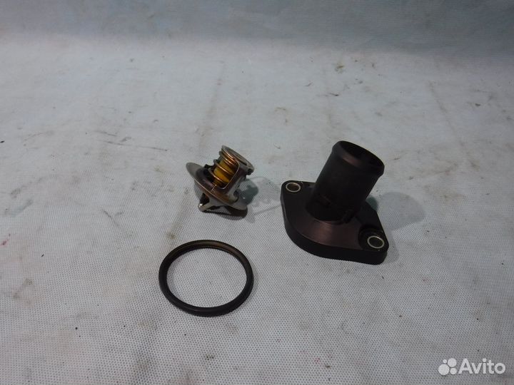 Термостат нижний (в сборе) X-Trail T31 / Т31