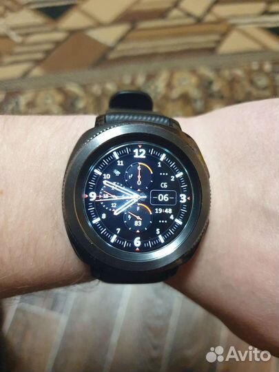 Часы Samsung gear sport