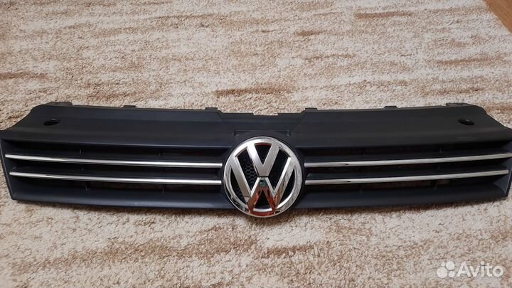 Решетка радиатора Volkswagen Polo 2015