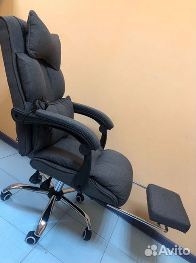 Кресло для игр. Игровое кресло с массажем