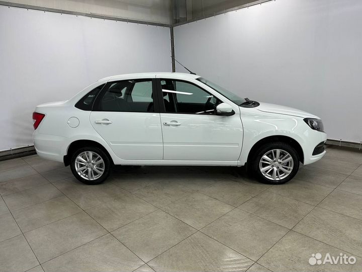 LADA Granta 1.6 МТ, 2023