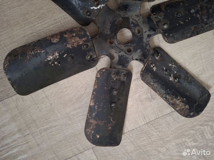 Вентилятор радиатора