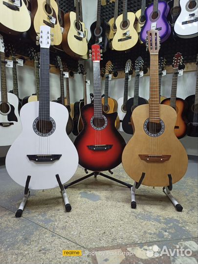 Акустическая гитара