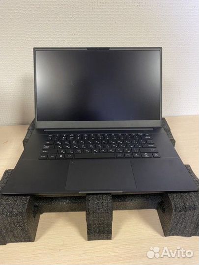 Ноутбук Maibenben P527 i7-12700H/ A550M 8G/16G/1TB