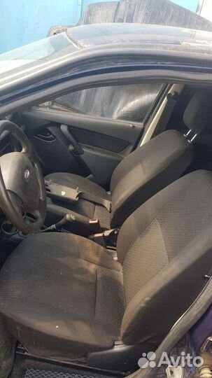 Сиденья гранта датсун