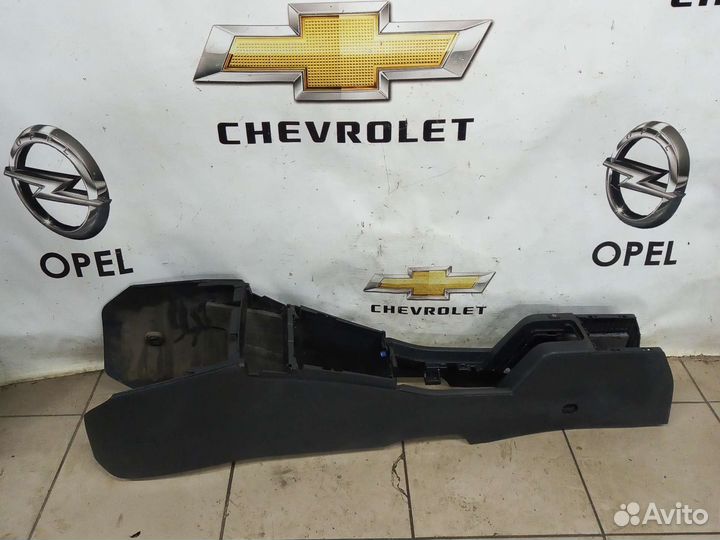 Центральный тоннель Опель Астра Н