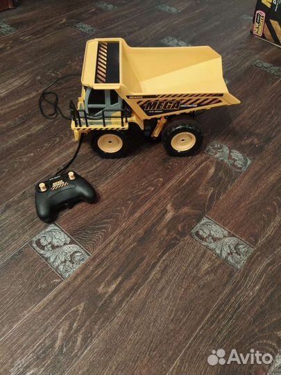 Игрушка грузовик