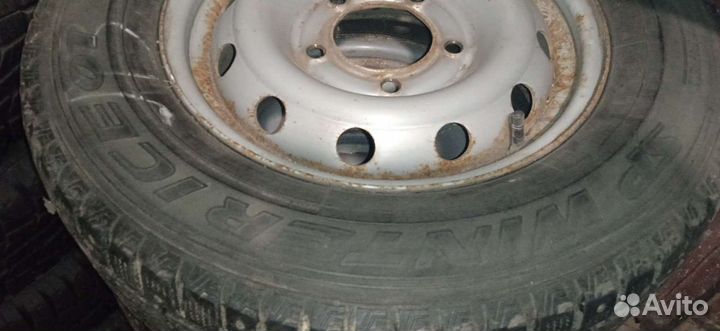 Dunlop Bi-Guard 600L 205/70 R15