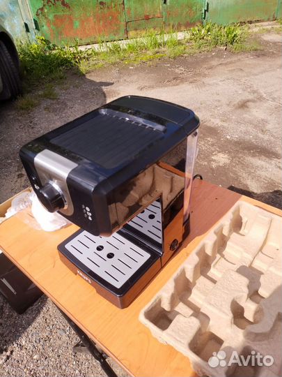 Кофеварка рожковая Krups Opio XP320830 новая