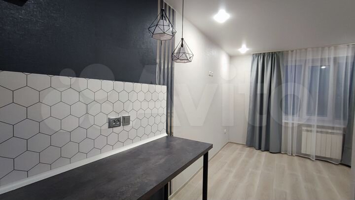 Комната 18 м² в 4-к., 8/9 эт.