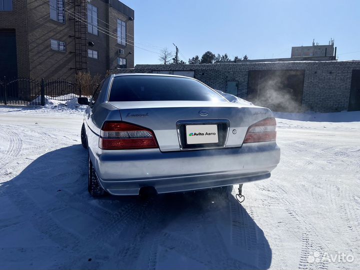 Nissan Laurel 2.0 AT, 2000, 150 000 км