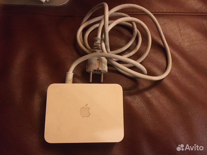 Монитор Apple Cinema 23