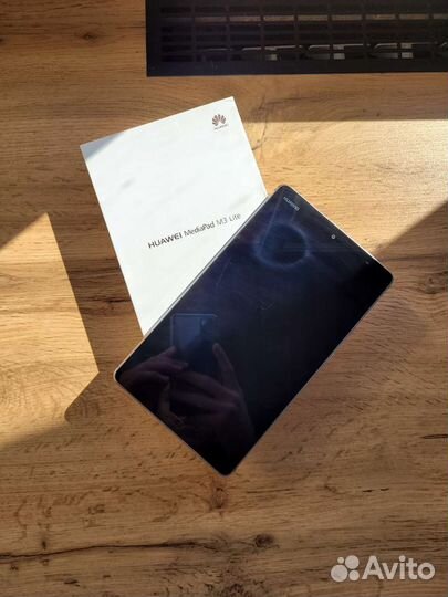 Huawei media pad m3 lite