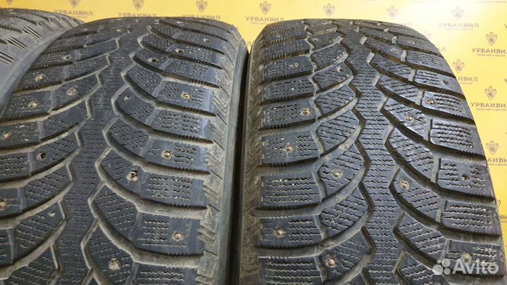 Bridgestone Blizzak Spike-01 235/60 R18 107T