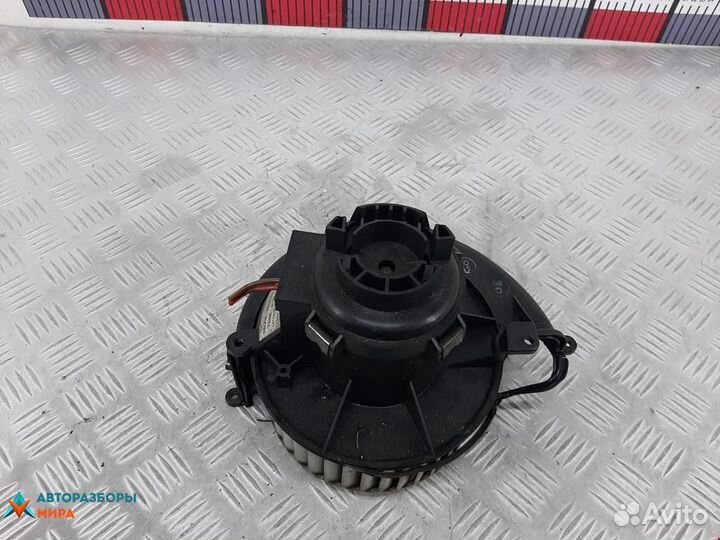 Моторчик печки Opel Astra F рест. 1999 93191900