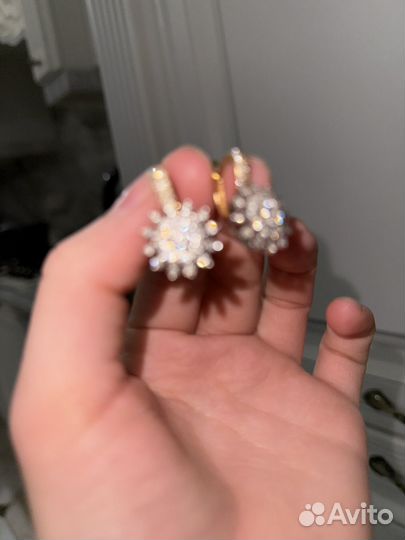 Золотые сережки 750