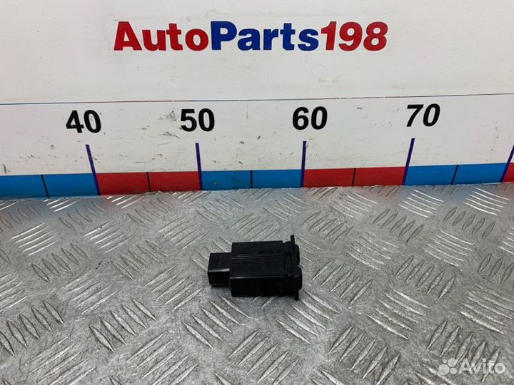 Кнопка обогрева сидения Toyota Camry V40 2azfe