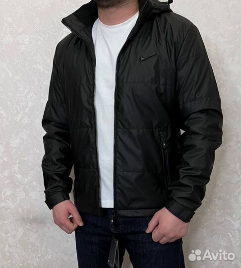 Демисезонные куртки Nike комфортные