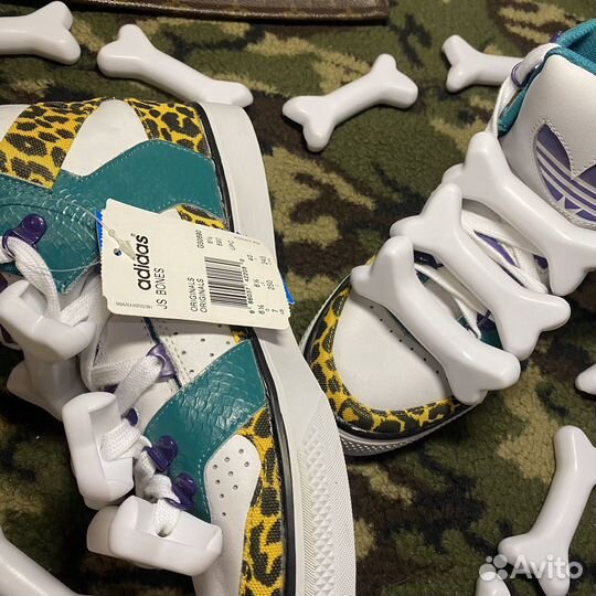 Adidas jeremy scott bones