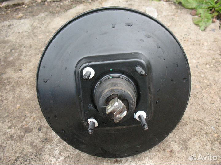 Вакуумный усилитель тормозов Ford Focus 2