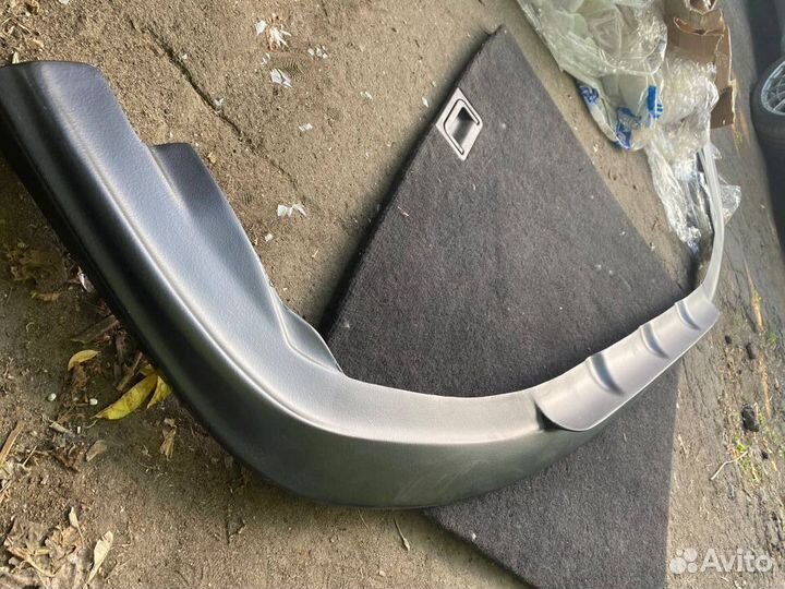 Сплиттер (губа) перед на Aero обвес Forester SG