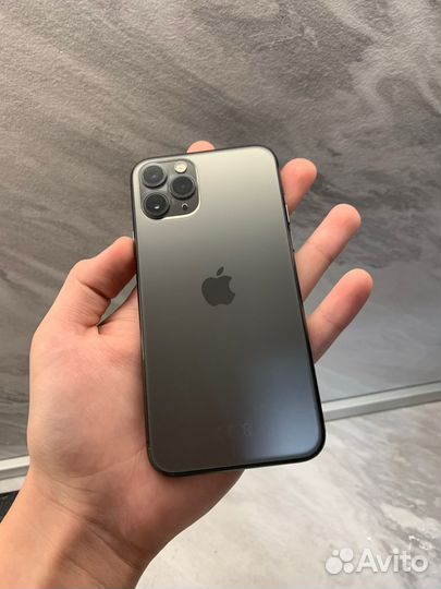 iPhone 11 Pro, 64 ГБ