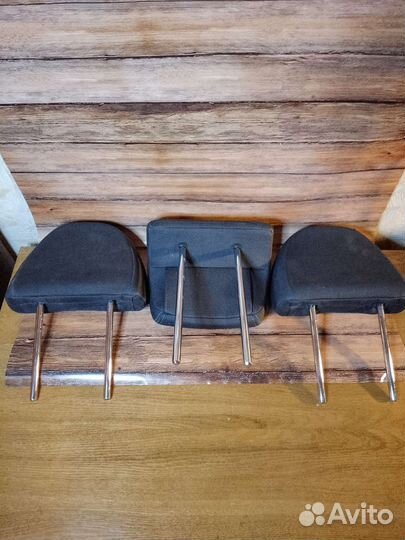 Подголовники задних сидений (дивана) Volvo xc60;90