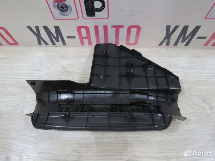 Накладка порога задняя правая Toyota Corolla 150