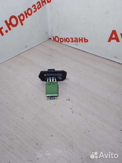 Резистор печки Toyota Corolla 120