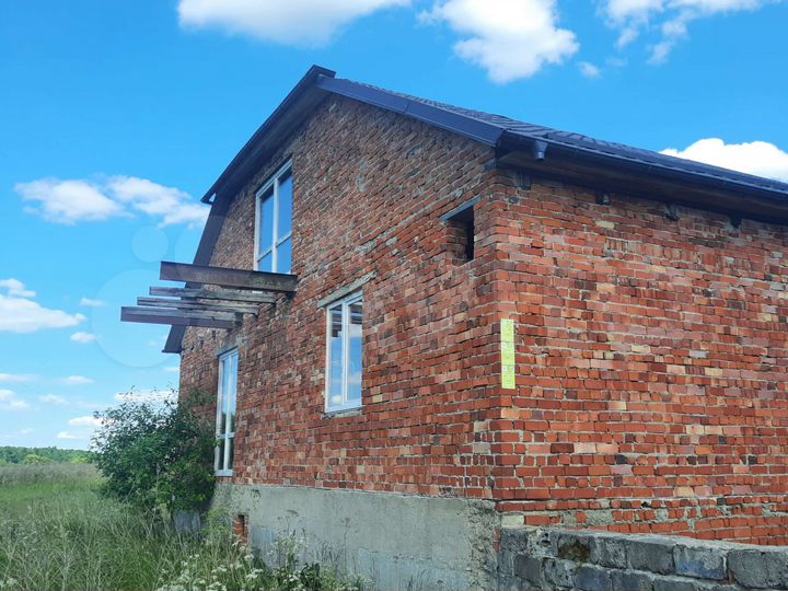 Дом 240 м² на участке 8 сот.