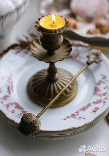Антикварные бронзовые подсвечники Франция