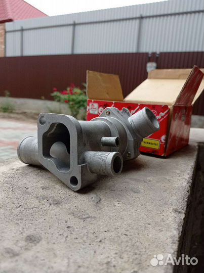 Термостат в сборе (ваз 2108-15, инжектор)