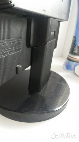 Монитор LG Flatron 19