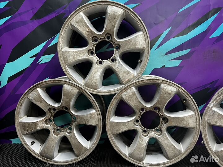 Комплект оригинальных литых дисков R17 6x139.7