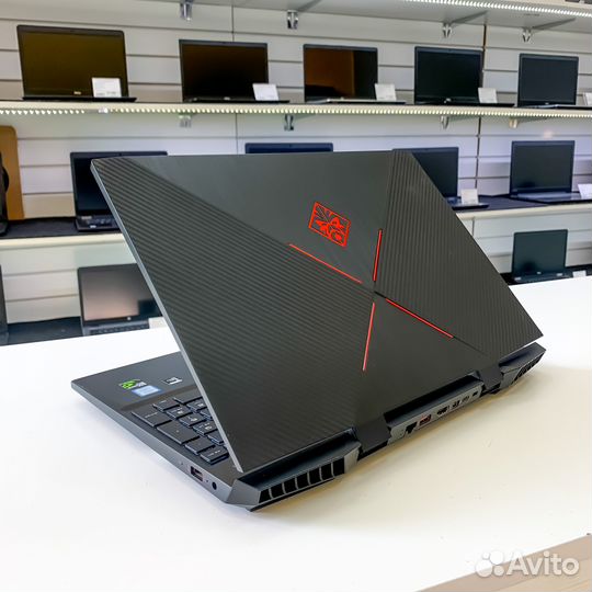 Игровой ноутбук HP i5/IPS/1060(6GB) /SSD