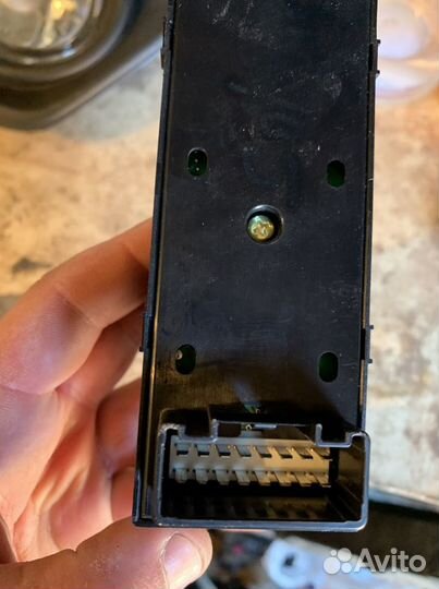 Hyundai Solaris (11-16) блок стеклоподъемников