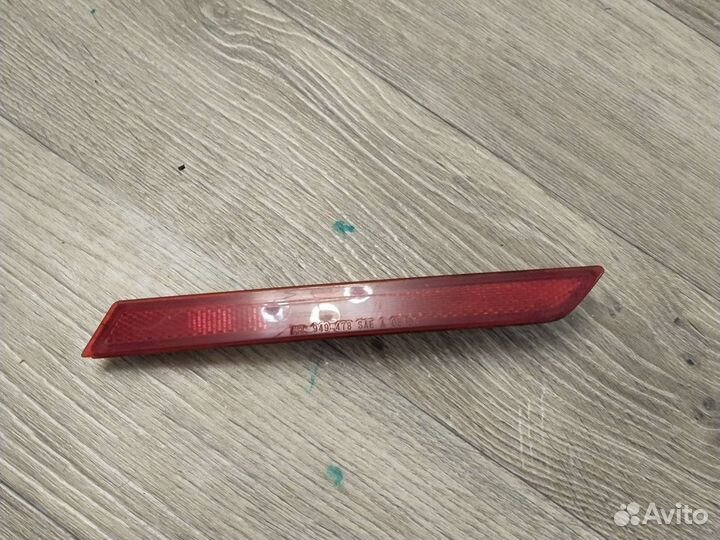 Катафот заднего бампера правый Acura Mdx 2