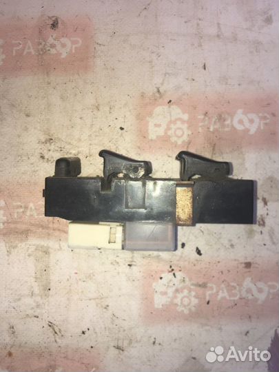 Блок управления стеклоподъёмниками Mazda 626 GE FS