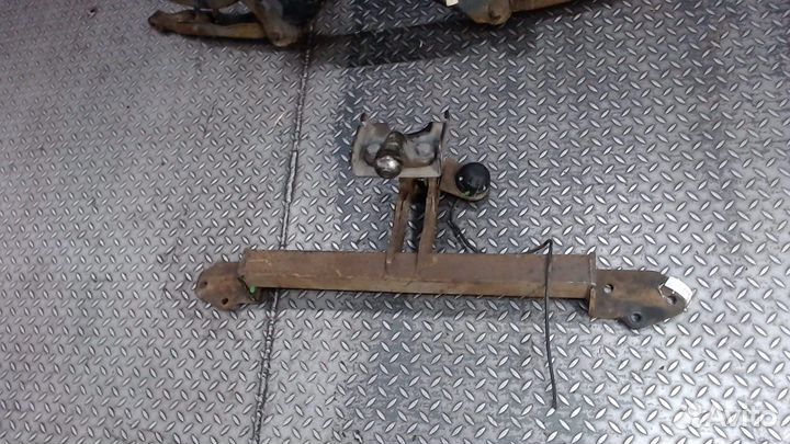 Прицепное устройство BMW 3 E46, 2004