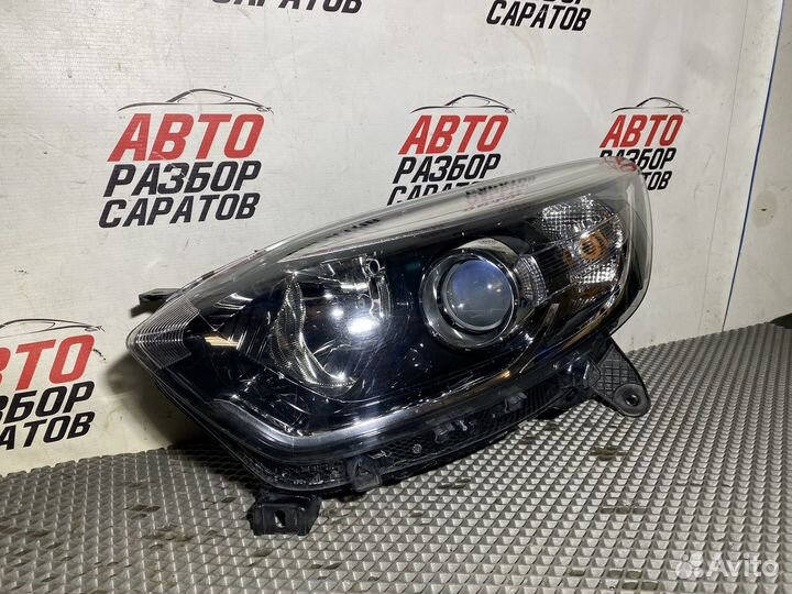 Фара левая Renault Kaptur оригинал в идеале