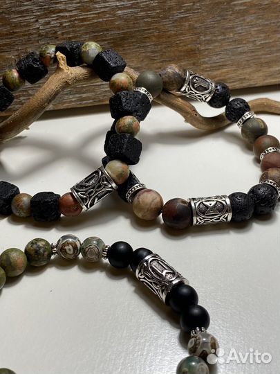 Браслет с рунами (защита,карьерный рост,успех)