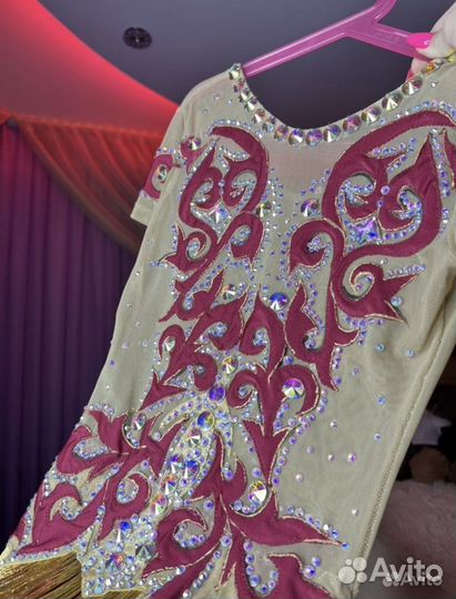 Купальник для художественной гимнастики