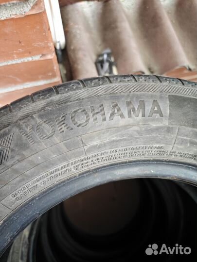 Yokohama 104ZR 195/65 R15