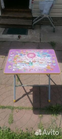 Столик и стульчик для детей