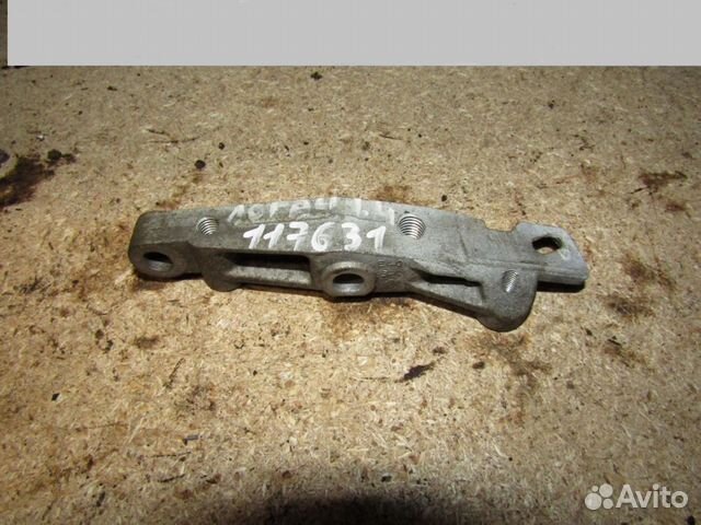 Кронштейн (сопут. товар) Clio/Symbol 1998-2008