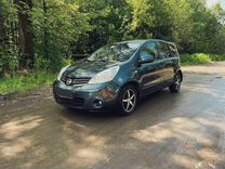 Nissan Note 1.6 AT, 2012, 89 000 км, с пробегом, цена 1 050 000 руб.