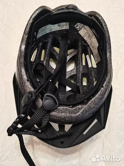 Велошлем ventura зелёный